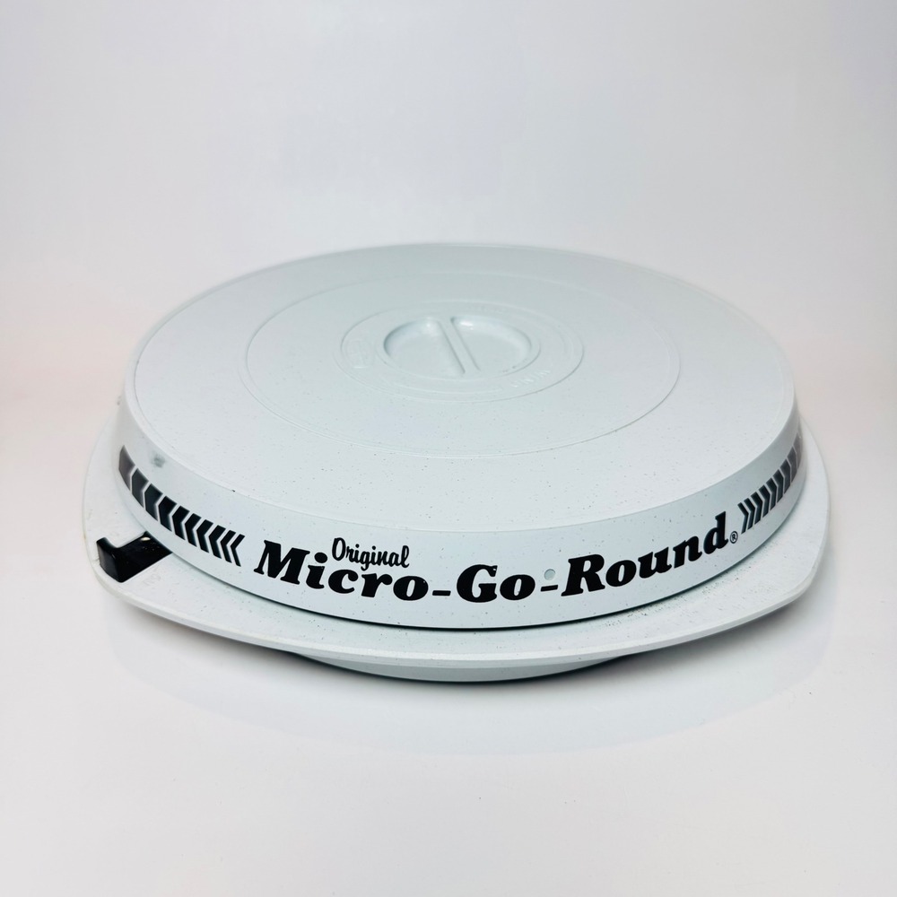 Nordic Ware Micro-Go-Round Microwave Food Rotator Wind Up Turntable